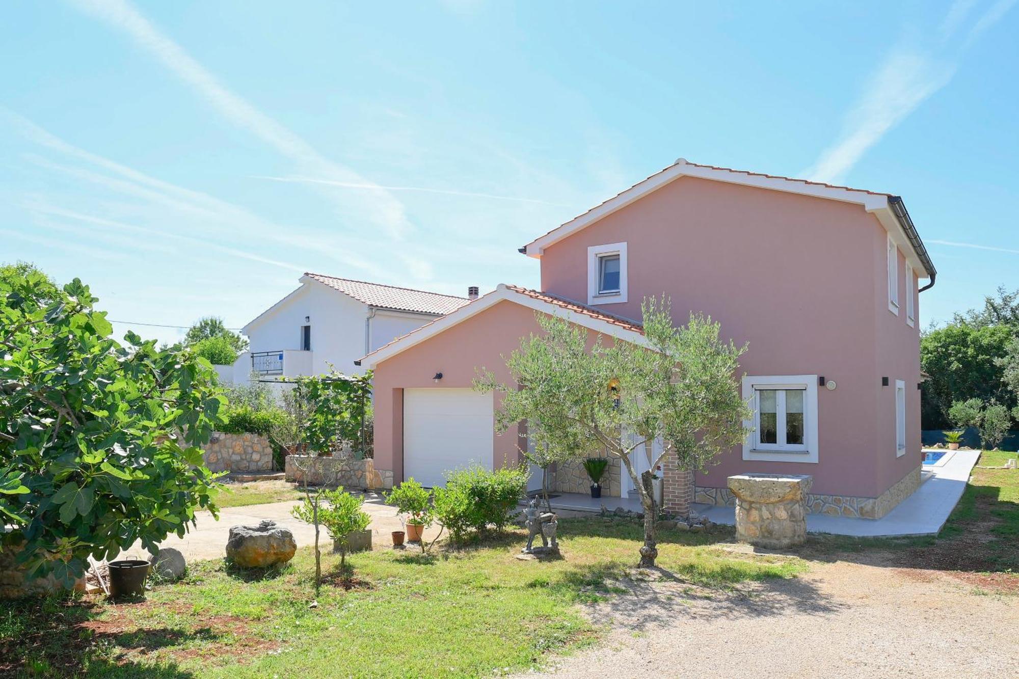 Gabonjin Vacation House Ulika מראה חיצוני תמונה