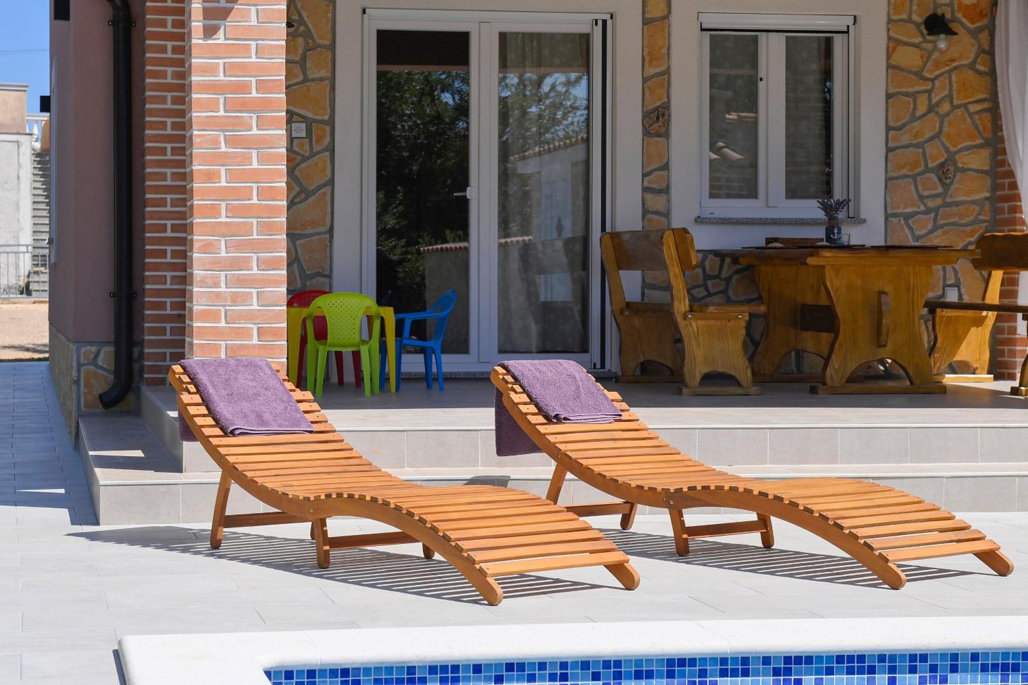 Gabonjin Vacation House Ulika מראה חיצוני תמונה