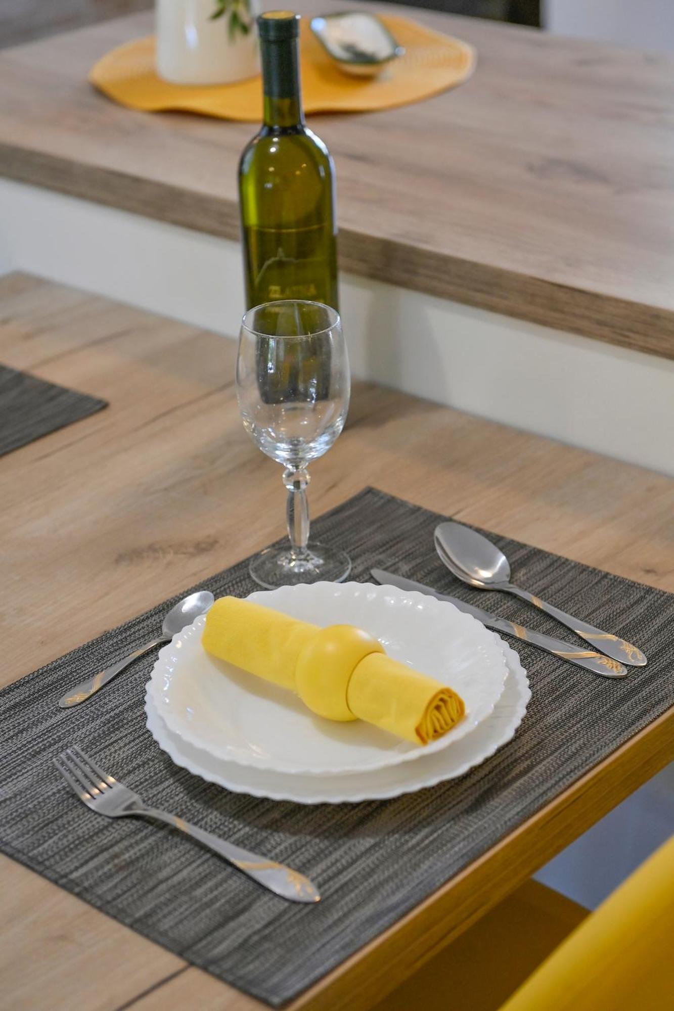 Gabonjin Vacation House Ulika מראה חיצוני תמונה