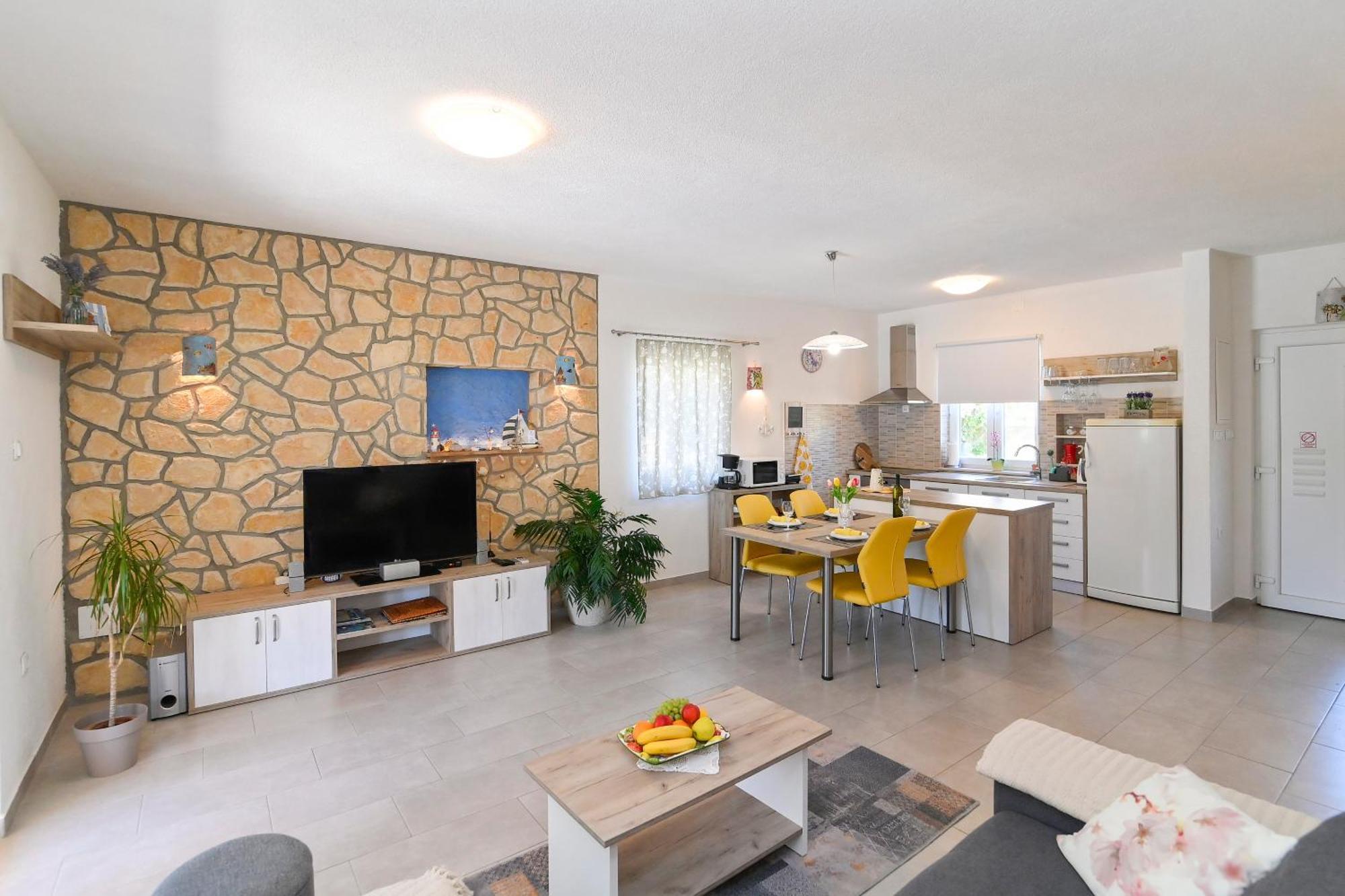 Gabonjin Vacation House Ulika מראה חיצוני תמונה